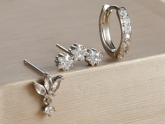 Elegante Glans Oorbellen Set Zilver